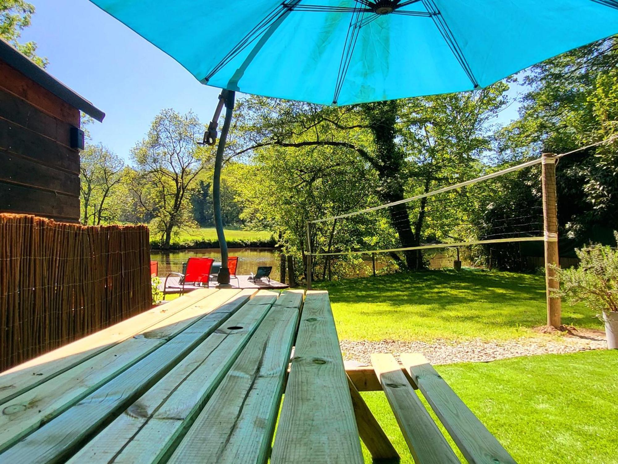 Chez Nirina Proche Puys Dufou Villa Mortagne-sur-Sevre Exterior foto