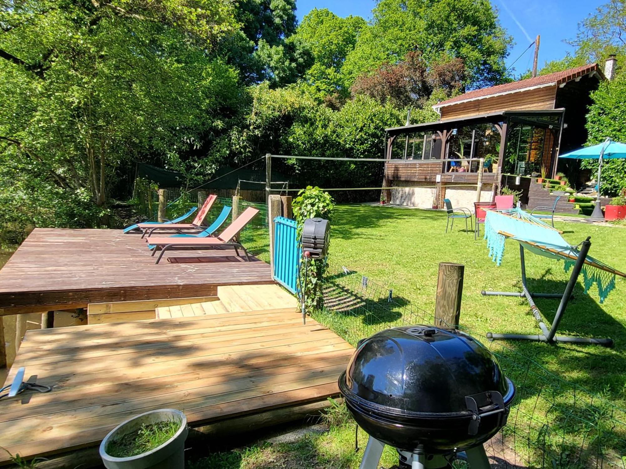 Chez Nirina Proche Puys Dufou Villa Mortagne-sur-Sevre Exterior foto